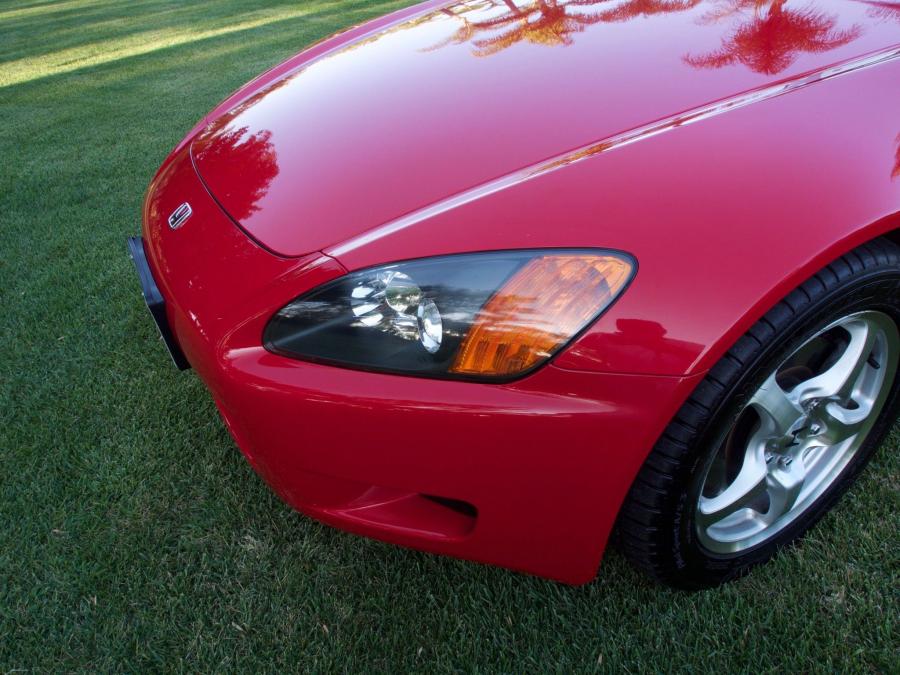 Детали экстерьера Honda S2000 (AP1) 2000 года  (фото 35 из 131)